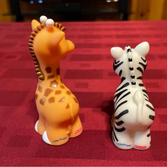 Fisher Price Little People 3-pc. Safari Train - Picture 14 of 16